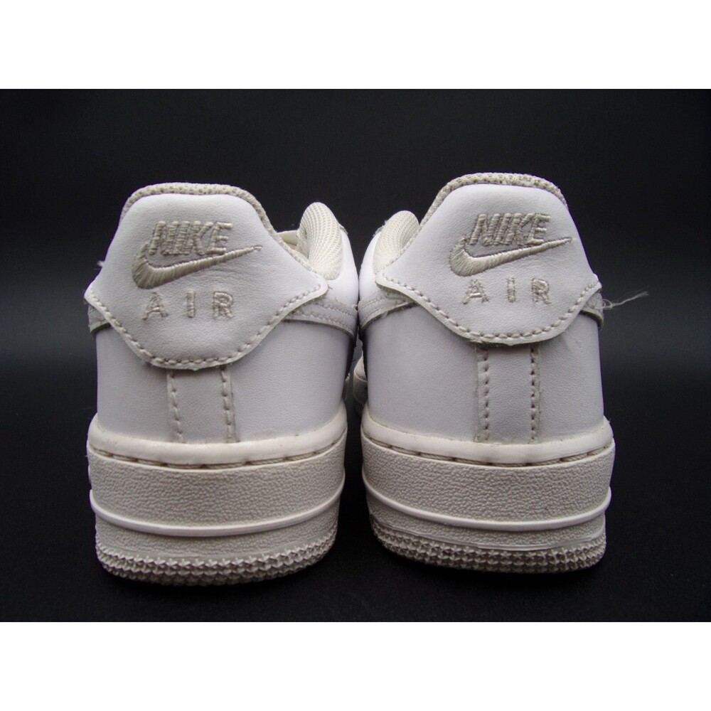 For @allyfish5 Nike Sneakers - Picture 6 of 9